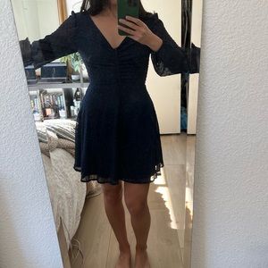 Lulu’s navy long sleeve casual dress. Never worn. Size small with tag attached.